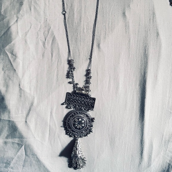 Oxidized silver Indian necklace - Picture 2 of 3